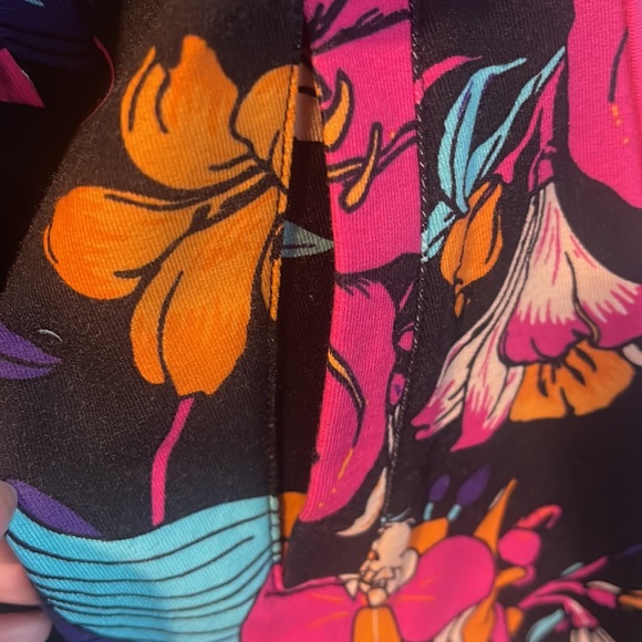 New Ruby Rd. Jacket🌸 - Picture 4 of 11